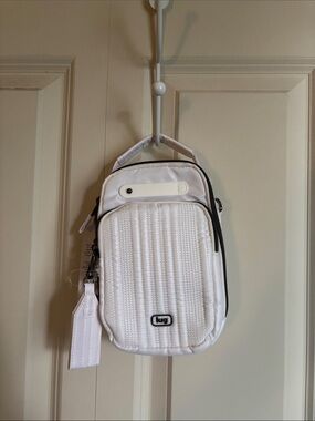 LUG - Skeeter Mini Bridge Convertible Crossbody